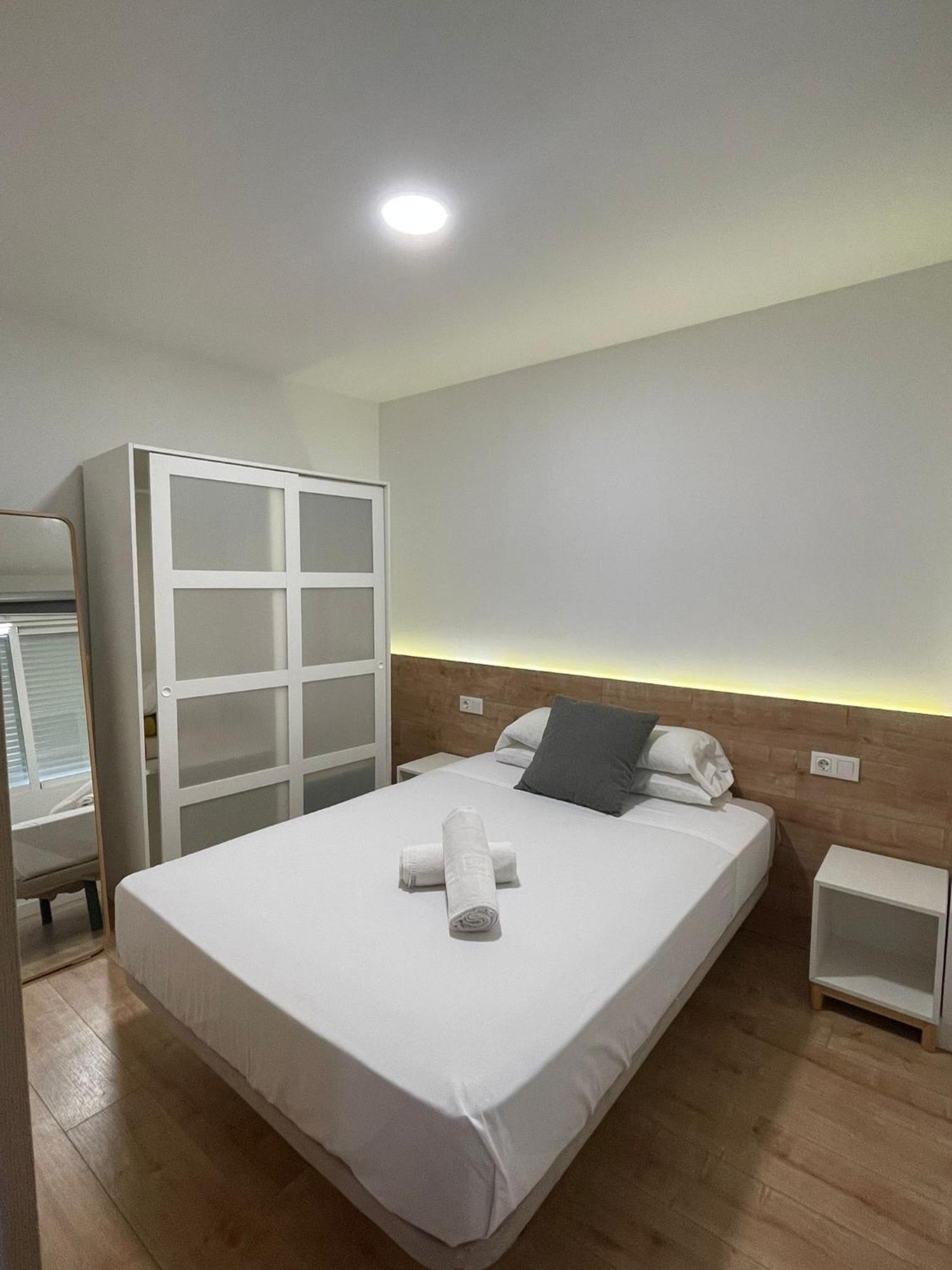 Pescadors Apartamentos Trg Бенидорм Екстериор снимка